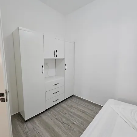 Ariel Sea Apartment *